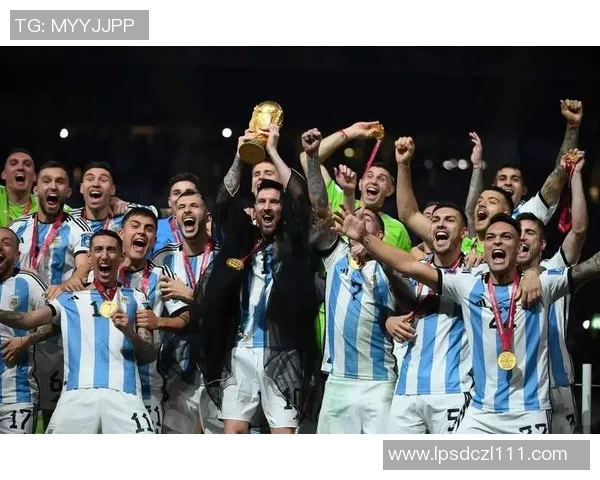 90年代世界足球巨星风采回顾及其在足球历史中的深远影响 90年代世界足球巨星风采回顾及其在足球历史中的深远影响