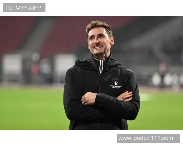 德国足球历史十大球星排行榜解析 谁是最具影响力的传奇人物